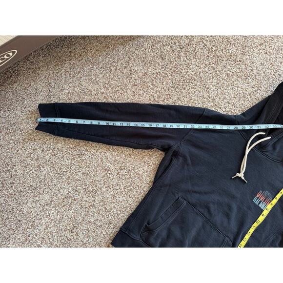 RIP CURL mens Sweatshirt size Small, black with colorful design - Picture 8 of 9